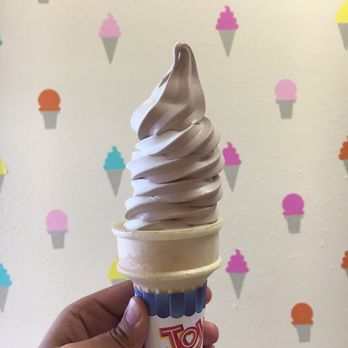 D-Lites - Ice Cream & Frozen Yogurt Near Me - Clearwater, Florida D-Lites - Ice Cream & Frozen Yogurt Near Me - Clearwater, Florida