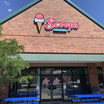 Scoops on the Corner - Ice Cream & Frozen Yogurt Near Me - Longmont, Colorado Scoops on the Corner - Ice Cream & Frozen Yogurt Near Me - Longmont, Colorado