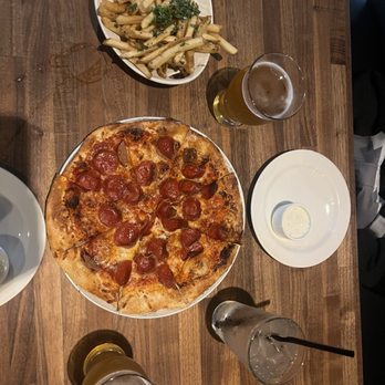 Yard House - Bars Near Me - Roseville, California Yard House - Bars Near Me - Roseville, California