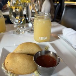 Blend Astoria - four cheese empanada  Mango margarita
