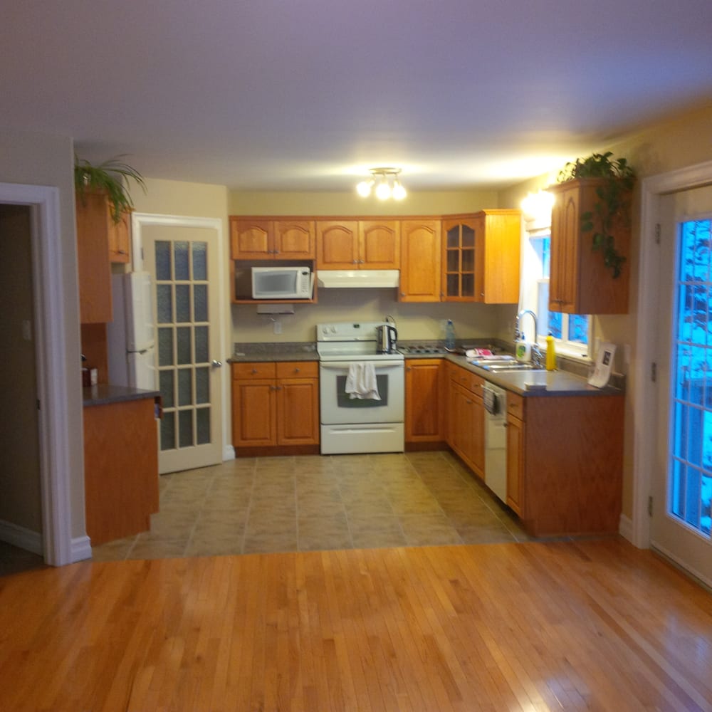 THE PIONEER Updated September 2024 41 Pioneer Avenue, Halifax, Nova