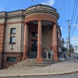 Ishpeming Carnegie Library - Great entrance, such a classic look and feel!