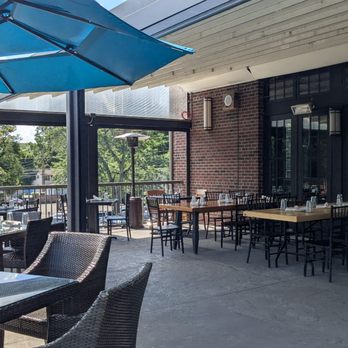 Blackbarn Hudson Valley - Wine Bars Near Me - Saugerties, New York