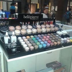 Prague - Línea de maquillaje Bellapiere