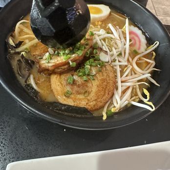 H Pho Asian Bistro - Vietnamese Near Me - Littleton, Colorado