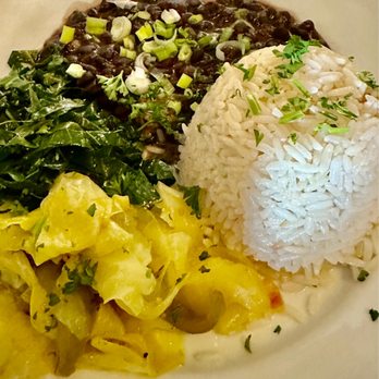 Brasilia - The side plate to an entree! Best collard greens and beans! - Brazilian Near Me - Saint Louis, Missouri Brasilia - The side plate to an entree! Best collard greens and beans! - Brazilian Near Me - Saint Louis, Missouri