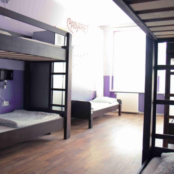 The Sunflower Hostel - Bright 7-Bed-Room - Hostels Near Me - Berlin, BE