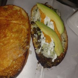 Tacos El Pelon Ricardo Torres - Torta de asada