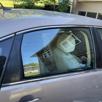 Glenn's Auto Glass - Auto Glass Services Near Me - Omaha, Nebraska Glenn's Auto Glass - Auto Glass Services Near Me - Omaha, Nebraska