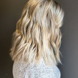 Arabella Salon and Suites - Blonde demention with her natural root