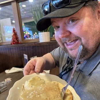 Blue Ridge Grill - My brother Jonathan with Turkey and Gravy with Mashed Potatoes - Steakhouses Near Me - Bartow, Florida