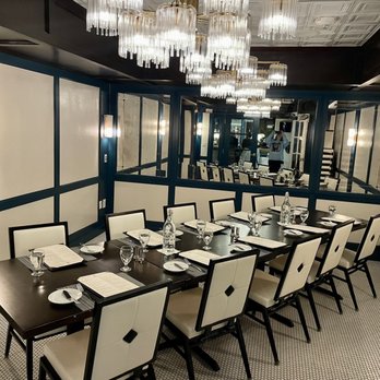 Chamber Modern American Restaurant - Private room - New American Near Me - Tulsa, Oklahoma Chamber Modern American Restaurant - Private room - New American Near Me - Tulsa, Oklahoma