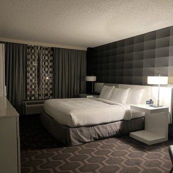 the Curtis Denver - a DoubleTree by Hilton Hotel - Hotels Near Me - Denver, Colorado the Curtis Denver - a DoubleTree by Hilton Hotel - Hotels Near Me - Denver, Colorado