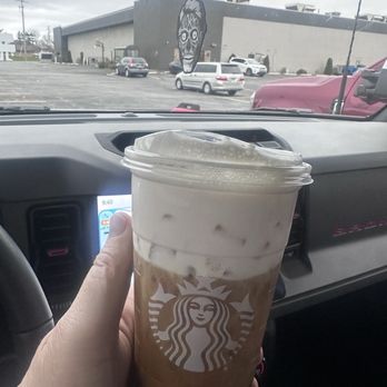 Starbucks - Venti Salted Caramel Cream Cold Brew - Coffee & Tea Near Me - Akron, Ohio