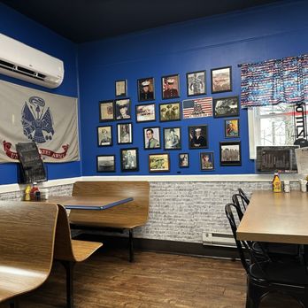 Lori's American Grille - Pictures you see around the restaurant - Burgers Near Me - Goshen, Ohio