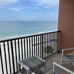 Emerald Isle - Balcony