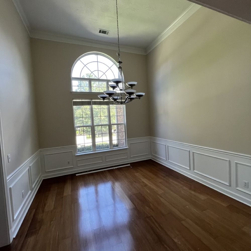 Chapman Property Solutions - Dining room - Painters Near Me