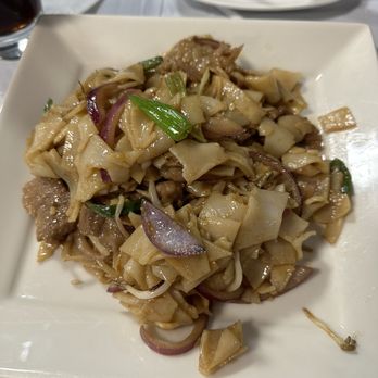 Royal Kitchen - Chinese Near Me - Plano, Texas