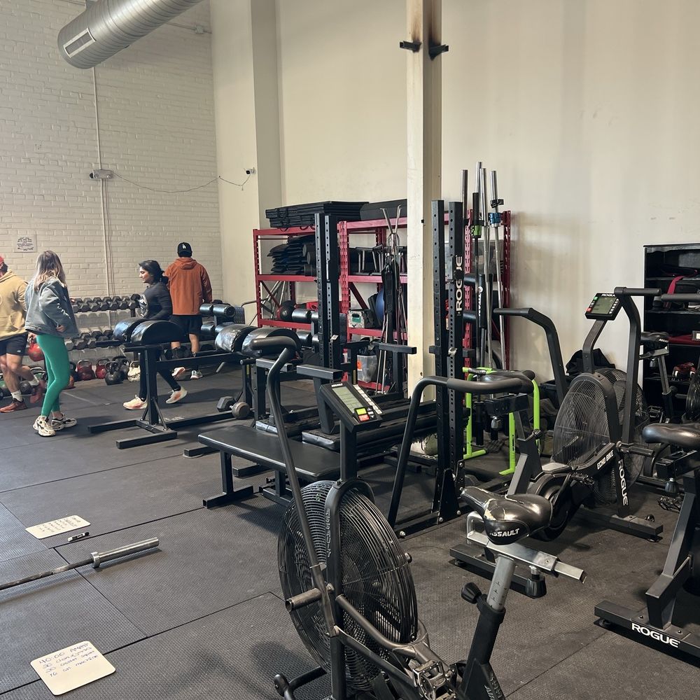 CrossFit LoDo - Excellent plentiful equipment - Gyms Near Me - Denver, Colorado