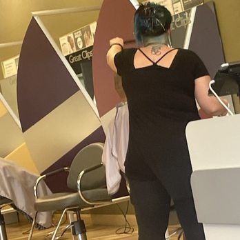 Great Clips - Do not let her touch your hair. - Hair Salons Near Me - Peoria, Arizona Great Clips - Do not let her touch your hair. - Hair Salons Near Me - Peoria, Arizona