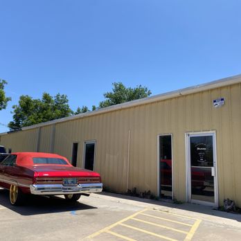 Trackstar Garage - Auto Customization Near Me - Oklahoma City, Oklahoma Trackstar Garage - Auto Customization Near Me - Oklahoma City, Oklahoma