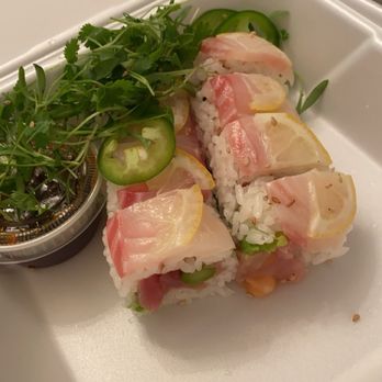 Sushi Corner - Lemon drop Roll - Sushi Bars Near Me - Glendale, California Sushi Corner - Lemon drop Roll - Sushi Bars Near Me - Glendale, California