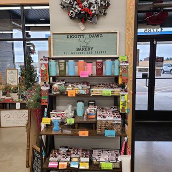 Benny's Corner Market - Treats for critters as well as their moms and dads from Diggety Dawg. - Gas Stations Near Me - Davis Junction, Illinois Benny's Corner Market - Treats for critters as well as their moms and dads from Diggety Dawg. - Gas Stations Near Me - Davis Junction, Illinois
