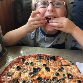 Char's Cafe - American Near Me - Bruce Crossing, Michigan