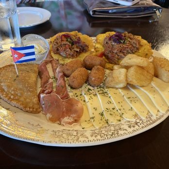 Habana Con B - Sampler - Desserts Near Me - Miami, Florida Habana Con B - Sampler - Desserts Near Me - Miami, Florida