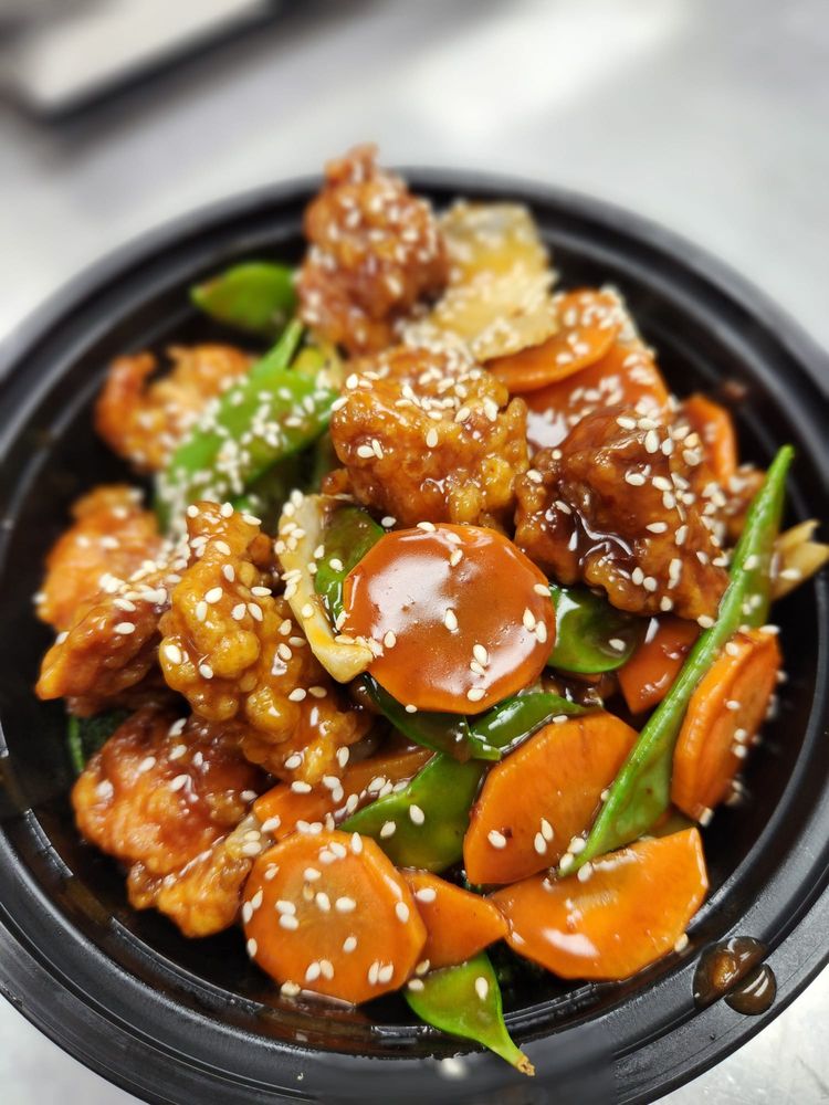 Szechuan 132 Chinese Restaurant