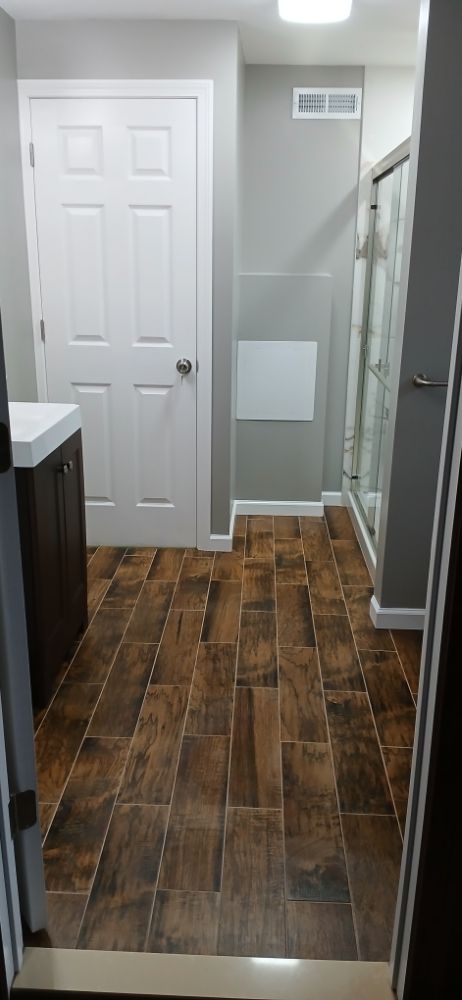 Slide of Acxel Carpentry