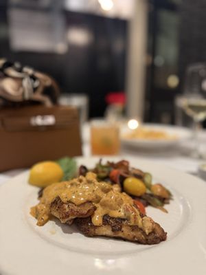 Ouisie's Table by null