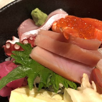 Toyo Sushi - Chirashi Don - Sushi Bars Near Me - Burnaby, British Columbia