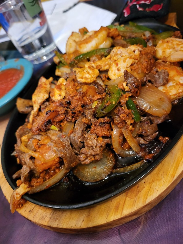 El Maguey Mexican Restaurant