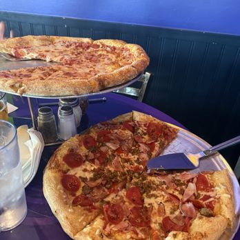 Mellow Mushroom Phoenix - Pizza Near Me - Phoenix, Arizona