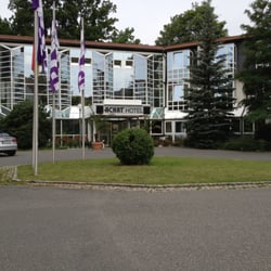 Achat Plaza Hotel