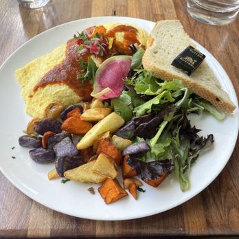 Lapisara Eatery - Thai Panang omelette - Breakfast & Brunch Near Me - San Francisco, California Lapisara Eatery - Thai Panang omelette - Breakfast & Brunch Near Me - San Francisco, California
