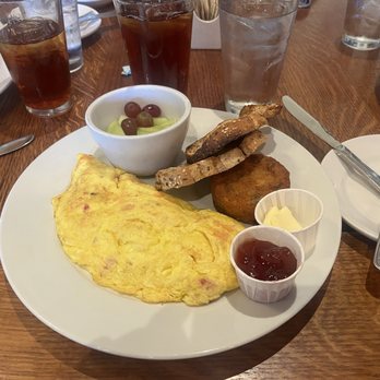 Cafe Monte - French Near Me - Charlotte, North Carolina