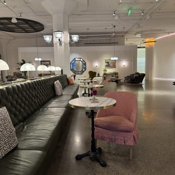 Fordson Hotel - The lobby is beautifully furnished with lots of sitting and socialization space - Hotels Near Me - Oklahoma City, Oklahoma Fordson Hotel - The lobby is beautifully furnished with lots of sitting and socialization space - Hotels Near Me - Oklahoma City, Oklahoma
