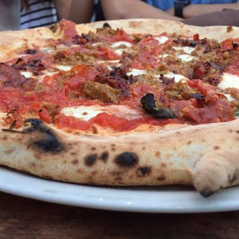 Cane Rosso - Zoli pizza with spicy bacon marmalade - Pizza Near Me - Dallas, Texas