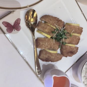 Jasmine - Lemon chicken with sauce - Bars Near Me - Las Vegas, Nevada