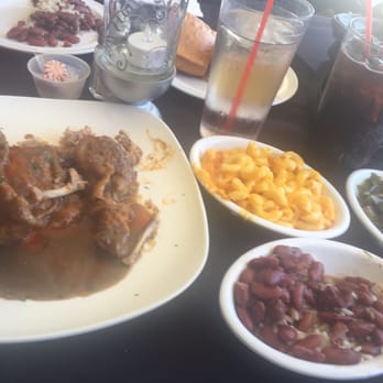 The New Look Restaurant - Soul Food Near Me - Chicago, Illinois The New Look Restaurant - Soul Food Near Me - Chicago, Illinois