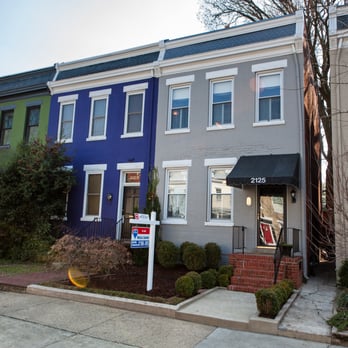 Mike & Melissa - 2125 Floyd in the historic Fan District. - Real Estate Agents Near Me - Glen Allen, Virginia Mike & Melissa - 2125 Floyd in the historic Fan District. - Real Estate Agents Near Me - Glen Allen, Virginia