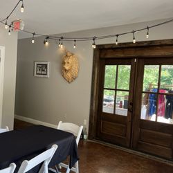 Cat-n-Bird Winery - Inside