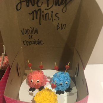 Smallcakes and Creamery - Display love bug minis - Cupcakes Near Me - Collierville, Tennessee Smallcakes and Creamery - Display love bug minis - Cupcakes Near Me - Collierville, Tennessee