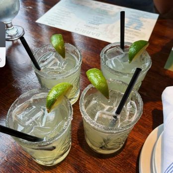 Barrio - traditional margarita - Mexican Near Me - Chicago, Illinois