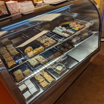 Roy's Pasties and Bakery - Baked Treats Display - Bakeries Near Me - Houghton, Michigan Roy's Pasties and Bakery - Baked Treats Display - Bakeries Near Me - Houghton, Michigan