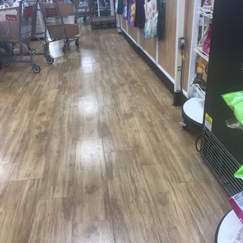 HomeGoods - No line. Perfect time to be here. - Home Decor Near Me - Glendale, New York HomeGoods - No line. Perfect time to be here. - Home Decor Near Me - Glendale, New York