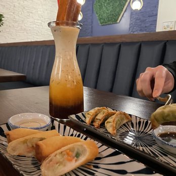 Kin Long Beach - Veggie rolls and dumplings - Thai Near Me - Long Beach, California Kin Long Beach - Veggie rolls and dumplings - Thai Near Me - Long Beach, California