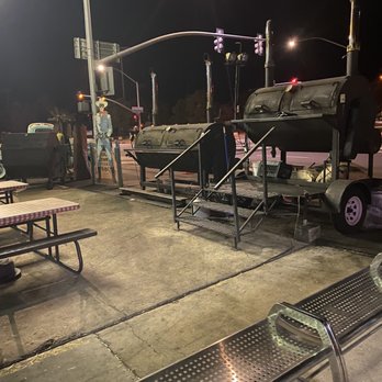 Big John's Texas BBQ - Outside - Barbeque Near Me - Page, Arizona